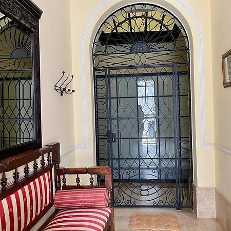 Apartamento Suite Alameda De Hercules セビリア エクステリア 写真