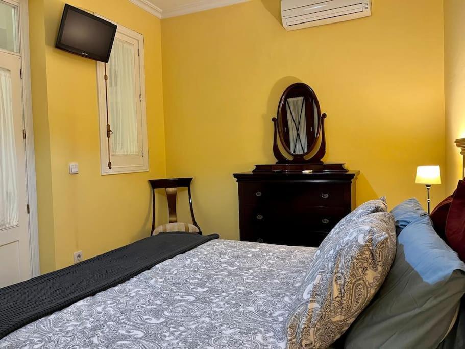 Apartamento Suite Alameda De Hercules セビリア エクステリア 写真