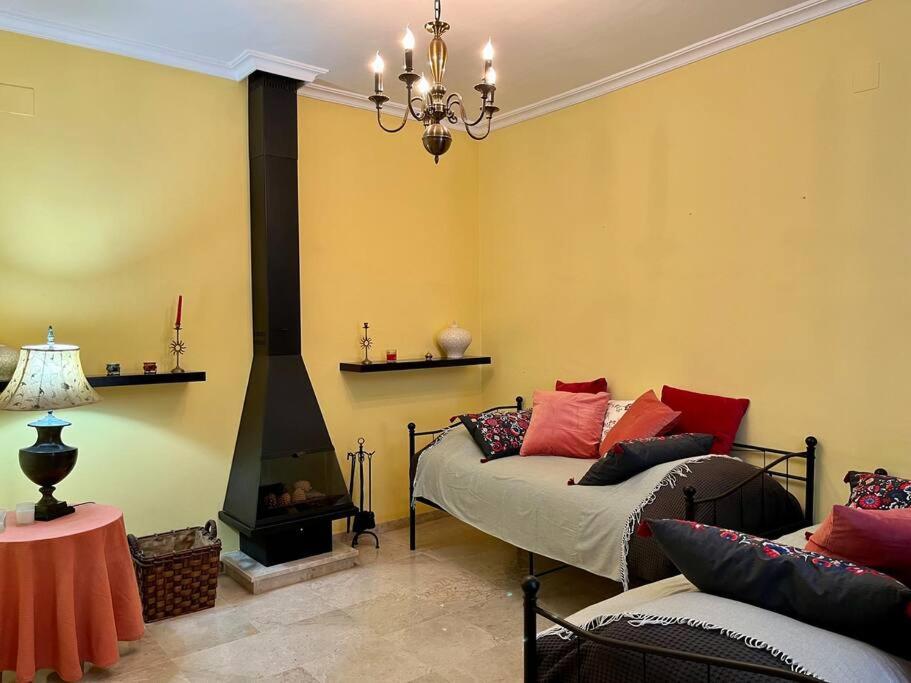 Apartamento Suite Alameda De Hercules セビリア エクステリア 写真